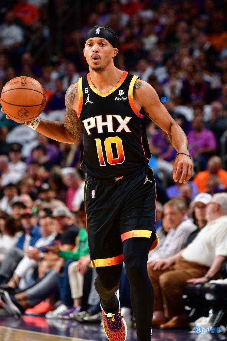 赛地聚焦——意大利杯转会期热度飙升；金州勇士回应争议；引发热议；球队文化再被提及的简单介绍